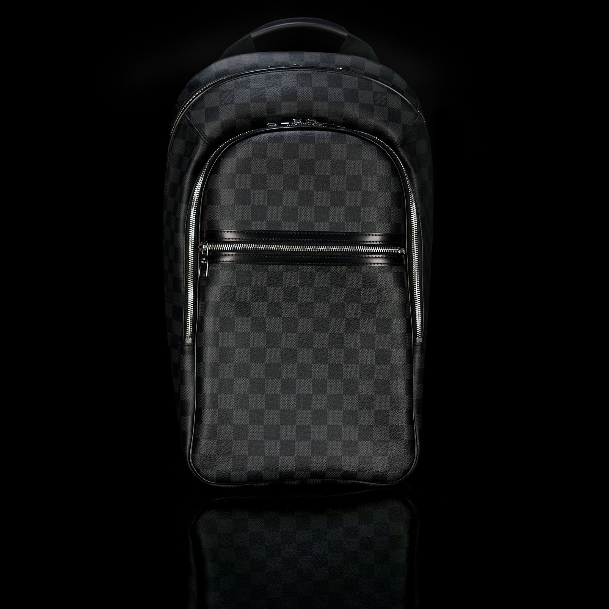 Louis Vuitton-GRAPHITE CANVAS-Colour: Graphite 17.72 x 6.69 inches ( height x width ) Cabin size Two zipped pockets on the exterior Foam padded computer pocket Mobile phone pocket Double zipper for security and convenience D-ring to clip keys-fabriqe.com