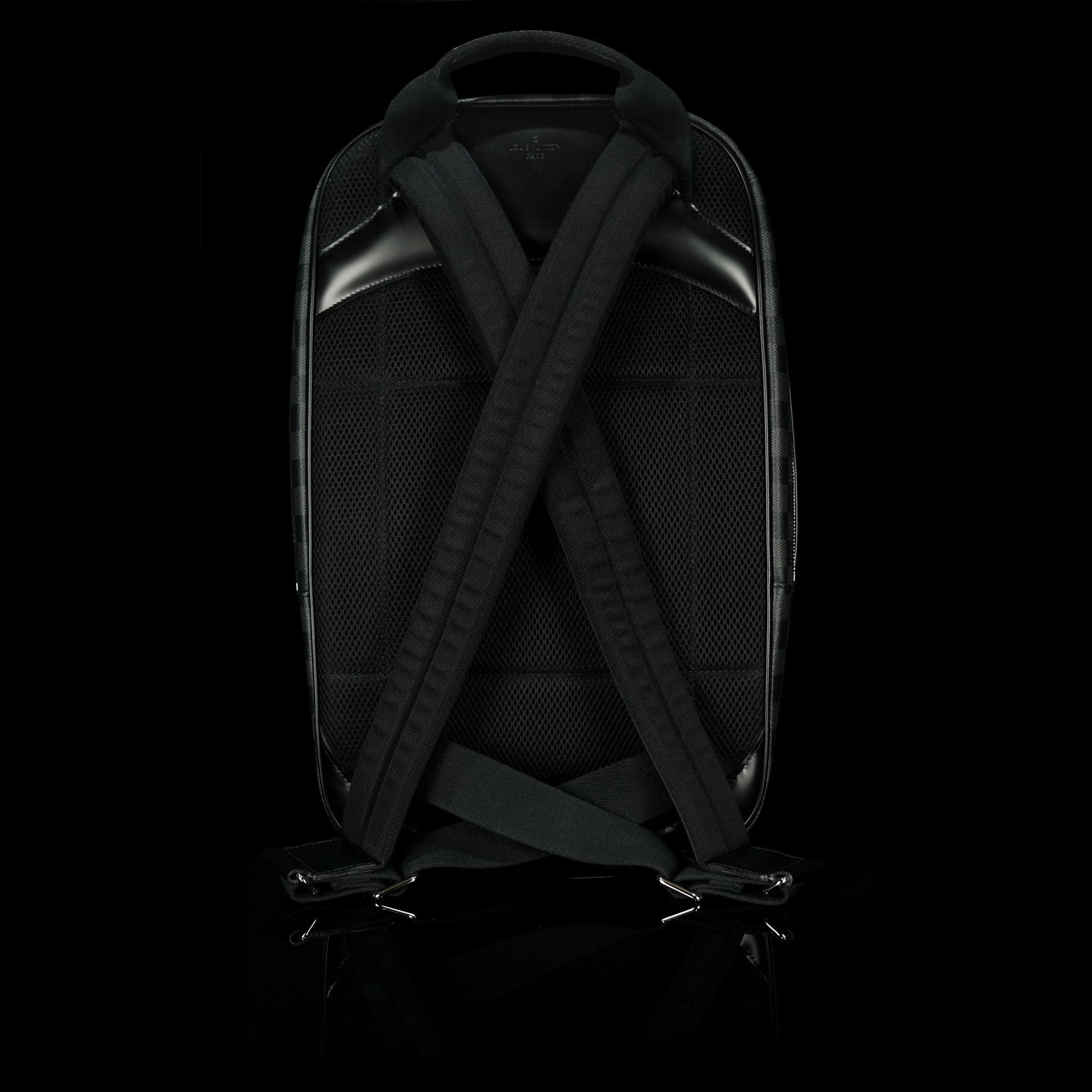 Louis Vuitton-GRAPHITE CANVAS-Colour: Graphite 17.72 x 6.69 inches ( height x width ) Cabin size Two zipped pockets on the exterior Foam padded computer pocket Mobile phone pocket Double zipper for security and convenience D-ring to clip keys-fabriqe.com