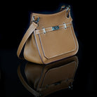 Hermes-Hand Bag-H 10.24 in. x W 5.91 in. x D 13.39 in.H 26 cm x W 15 cm x D 34 cm 13.39 in. (34 cm) Size: 34 Hardware: Silver Release Date: 2010 Colour: Brown Material: Grained Leather 100%, Silver Made in Italy-fabriqe.com