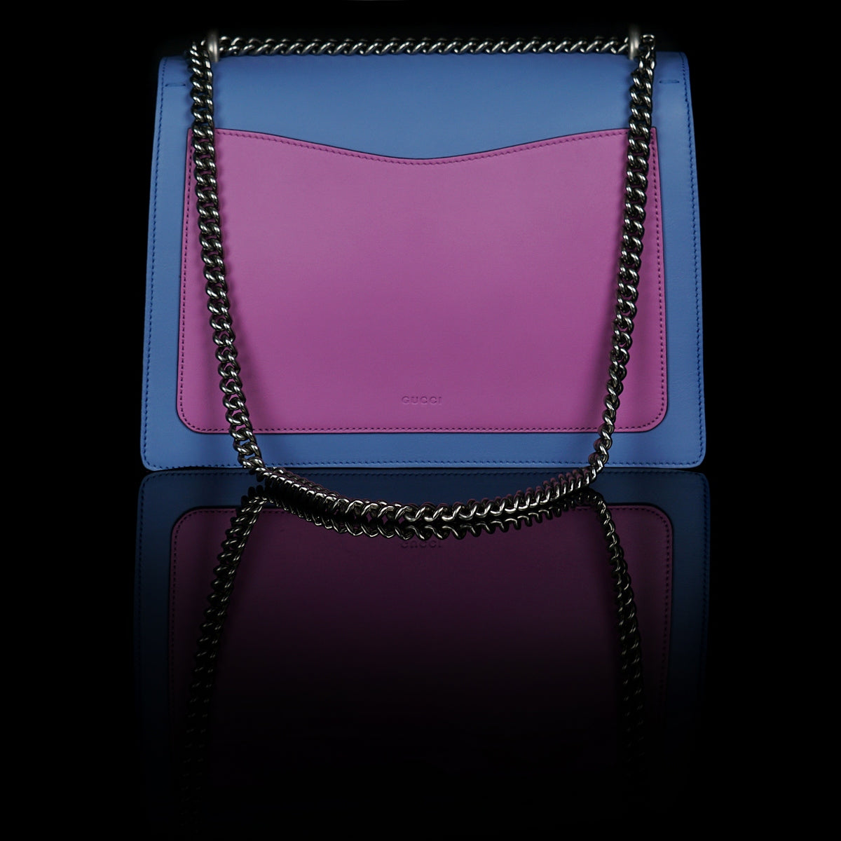 Gucci-Dionysus Shoulder Bag-Selfridges exclusive Blue Leather, a material with low environmental, Pink sides Antique silver-toned hardware Fox's head and Shells design made with sequins Tiger head closure Interior zippered compartment Pocket under the flap External rear pocket Sliding chain strap can be worn as a shoulder strap with 35 drop or can be worn as a top handle with 22 drop Medium size: W30cm x H21cm x D10cm Suede lining with interior pockets Made in Italy The model is 178 cm-fabriqe.com