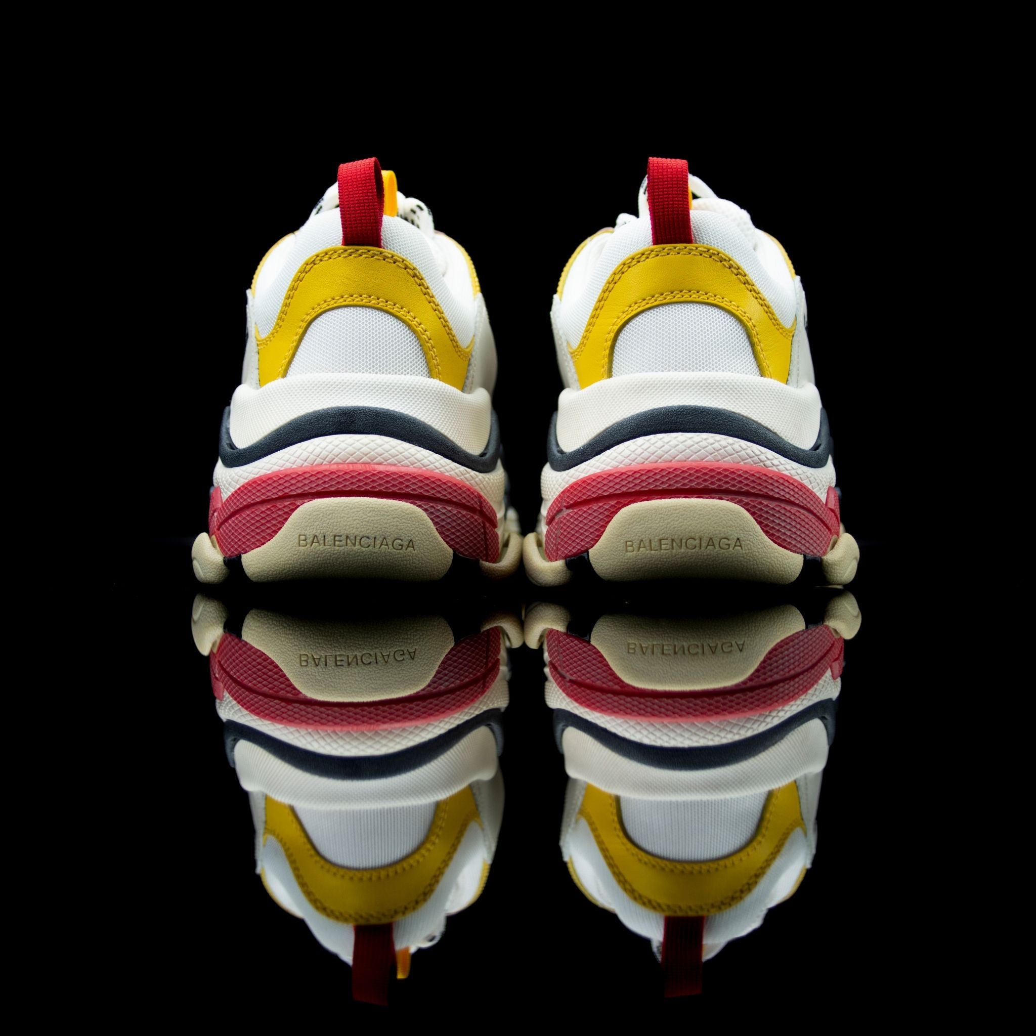Balenciaga-Triple S-Pre Order Duration (3-5 Working Days) White/Grey/Pink/Yellow/Red 2018 Release Material: Leather, Mesh Women's Balenciaga Triple S Sneakers colour range is the new 2018 release for sneaker freaks. Crafted in leather and mesh in White, G