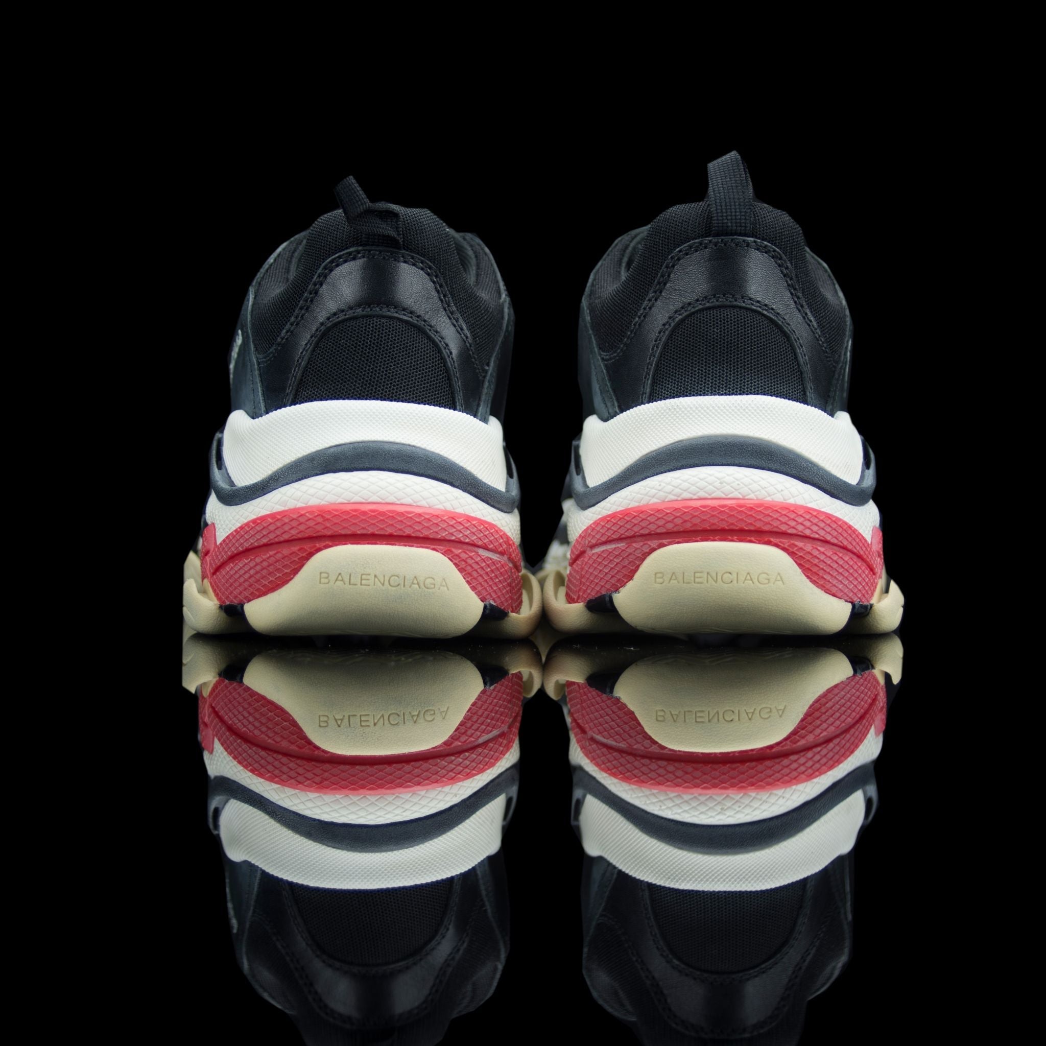 Balenciaga-Triple S-Pre Order Duration (3-5 Working Days) Product Code: 512175 W0901 1259 Colour: Black Red – "Bred" Limited Stock Material: Nubuck, Mesh, Rubber Sole-fabriqe.com