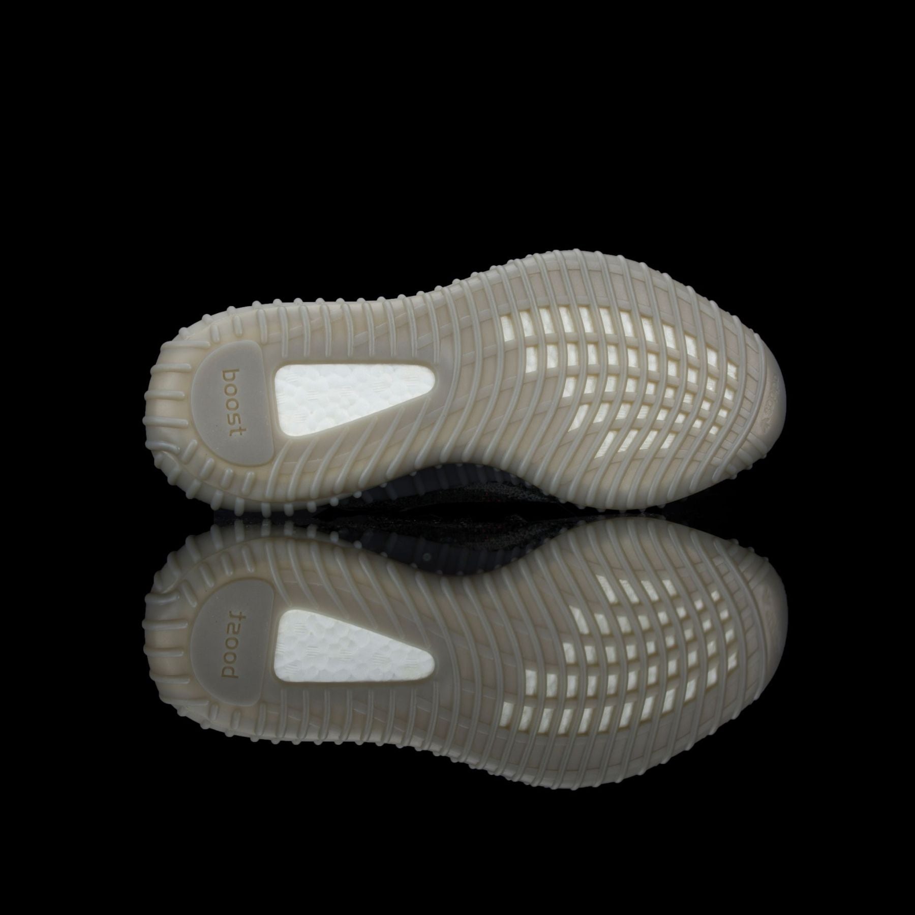 Adidas-Yeezy Boost 350-Product code: BB1826 Colour: Steeple Grey/Beluga/Solar Red Year of release: 2016-fabriqe.com