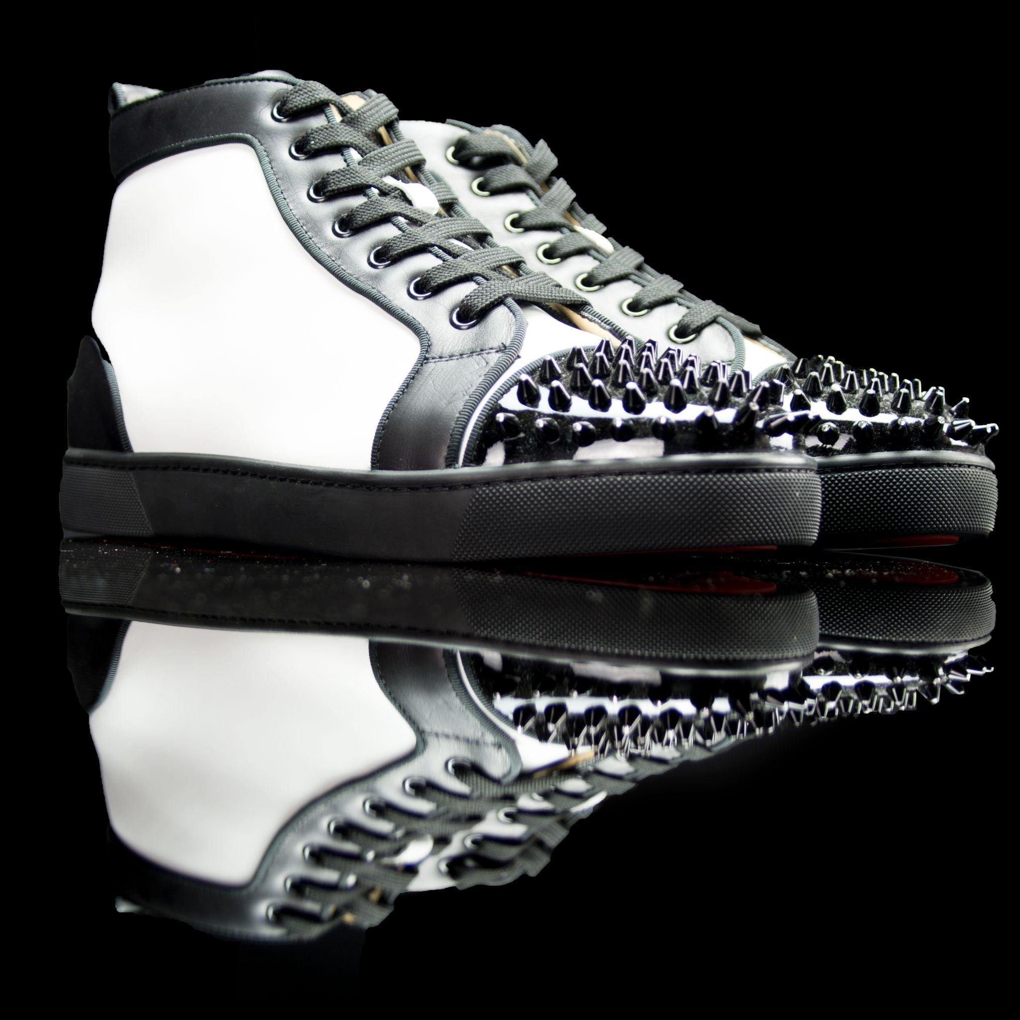 Christian Louboutin-Louis Flat High Spiked Toe-Product Code: 1150410 Colour: White, Black 2014 Release, Discontinued Material: Leather, Patent, Crystal Spikes-fabriqe.com