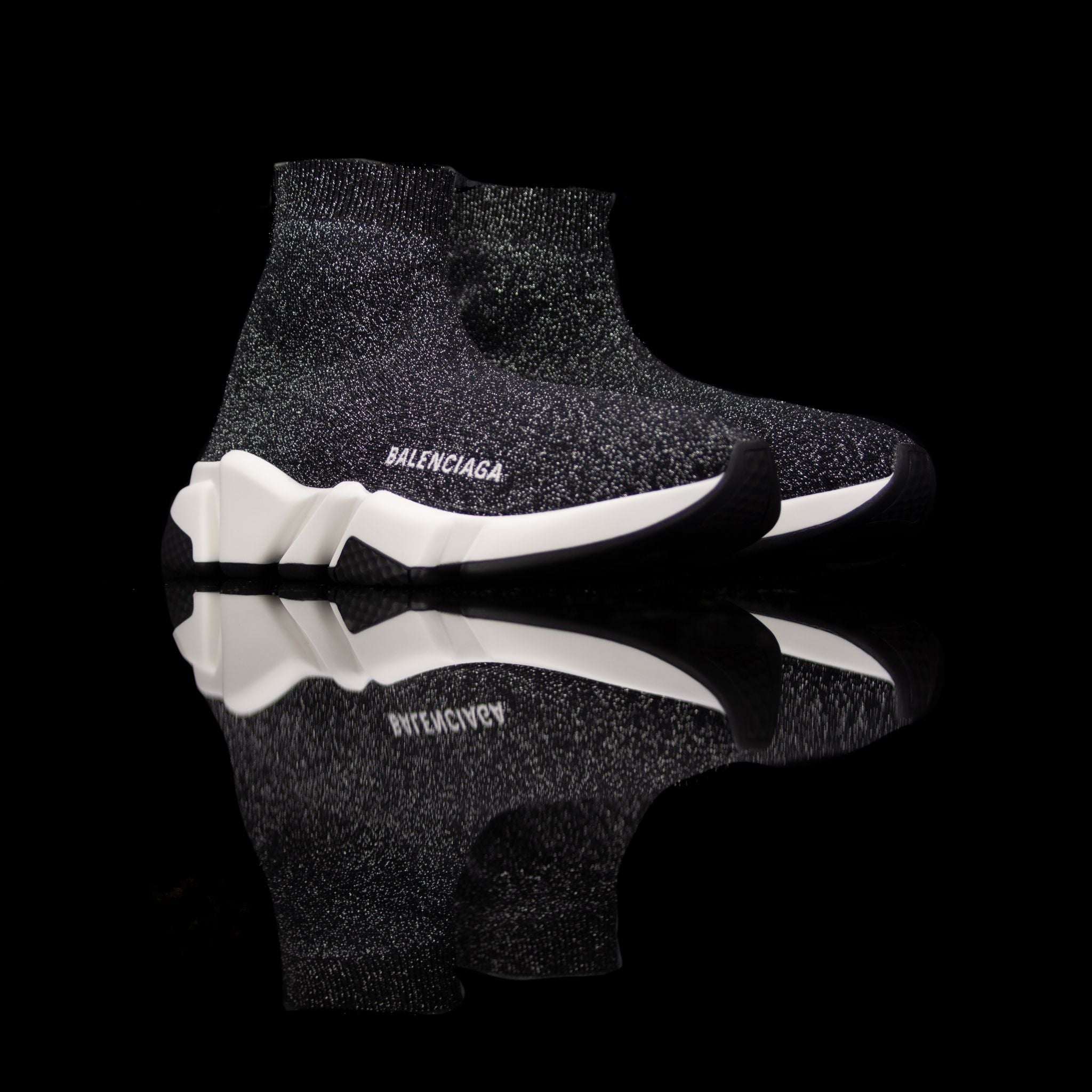 Balenciaga-Speed Knit-Product Code: 530284 20680 1000 Colour: Noir – Black Glitter Limited Stock Material: Glittered Textile Sock, Rubber Sole-fabriqe.com