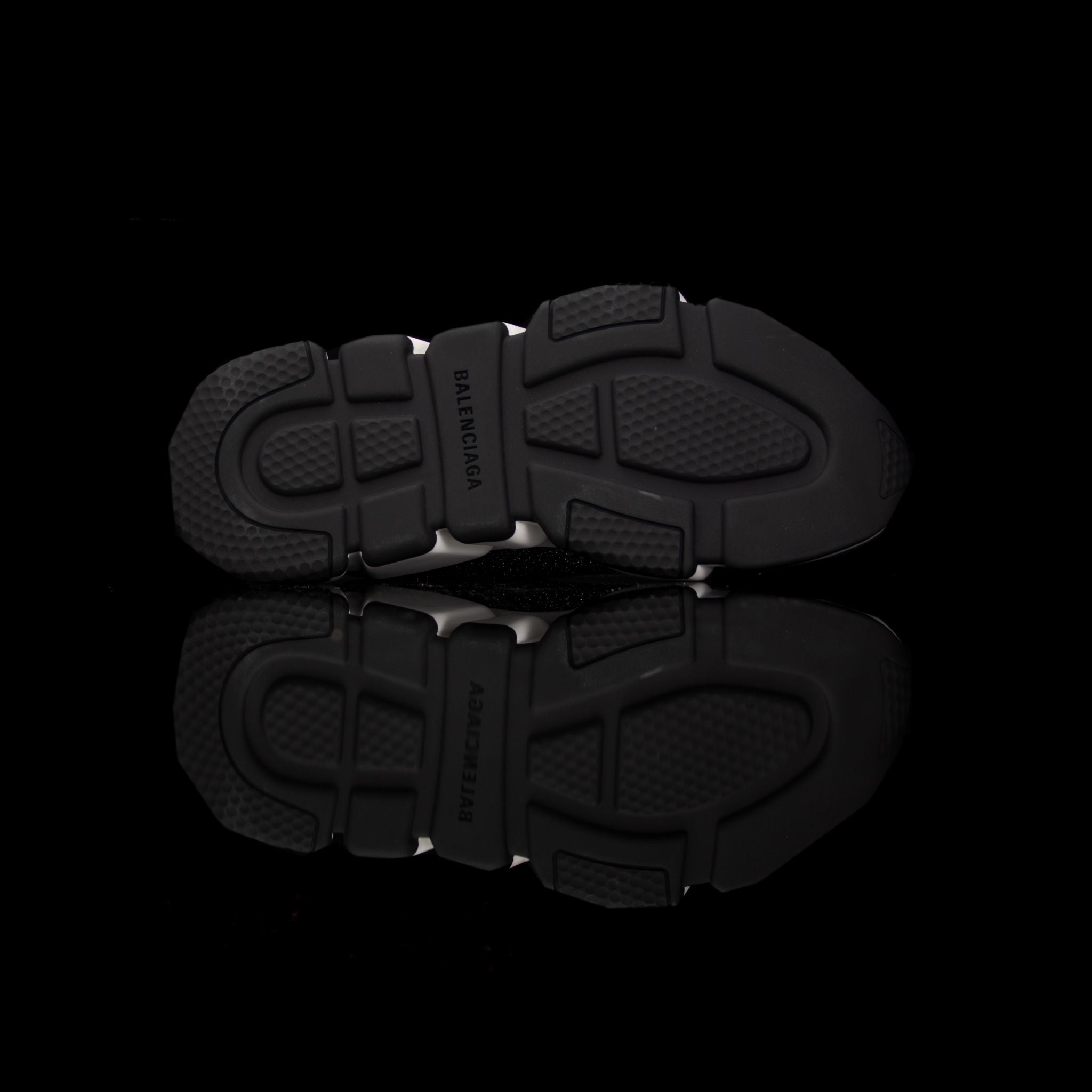 Balenciaga-Speed Knit-Product Code: 530284 20680 1000 Colour: Noir – Black Glitter Limited Stock Material: Glittered Textile Sock, Rubber Sole-fabriqe.com