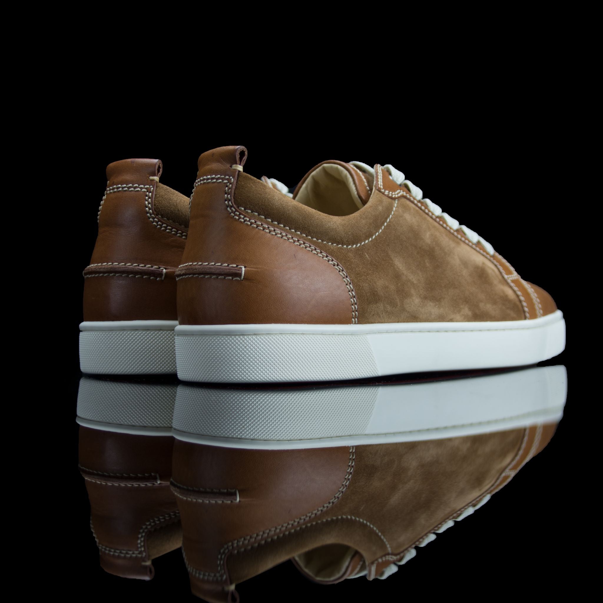 Christian Louboutin-Louis Flat Low-Product Code: Colour: Tan Limited Releasee Material: Leather, Suede Velours-fabriqe.com