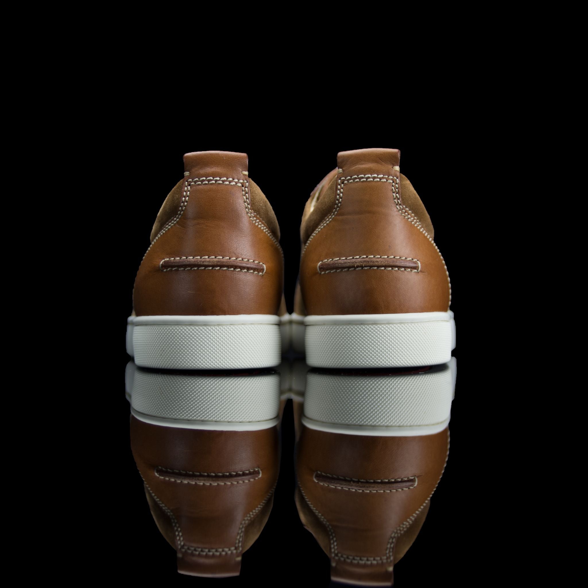 Christian Louboutin-Louis Flat Low-Product Code: Colour: Tan Limited Releasee Material: Leather, Suede Velours-fabriqe.com