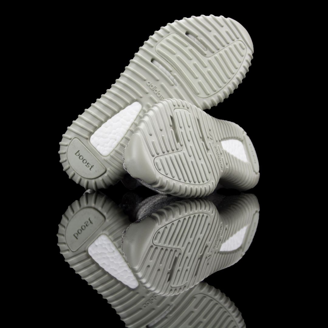 Adidas-Yeezy Boost 350-Product code: AQ2660 Colour: Agate Gray/Moonrock-Agate Gray Year of release: 2015-fabriqe.com