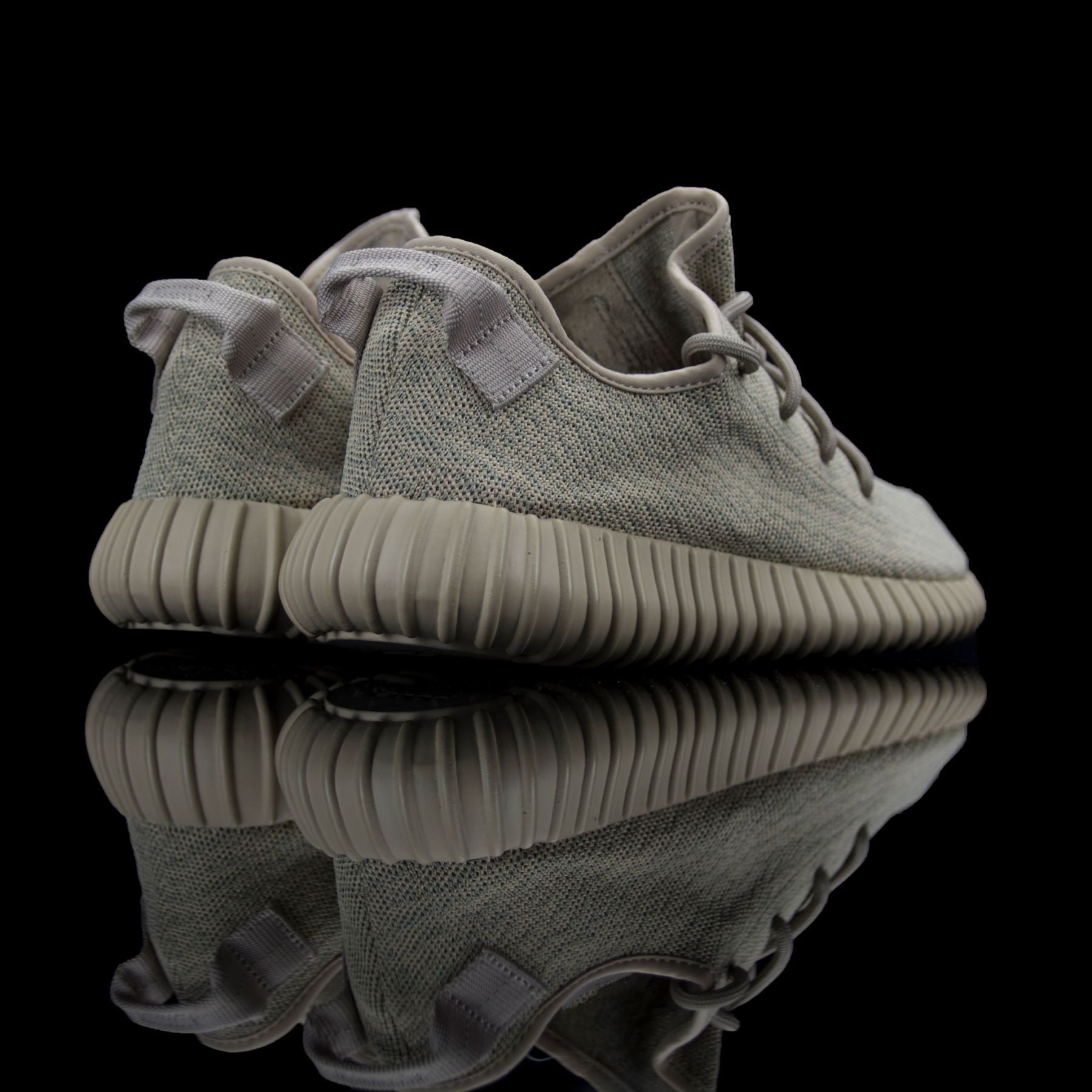 Adidas-Yeezy Boost 350-Product code: AQ2661 Colour: Light Stone/Oxford Tan-Light Stone Year of release: 2015-fabriqe.com