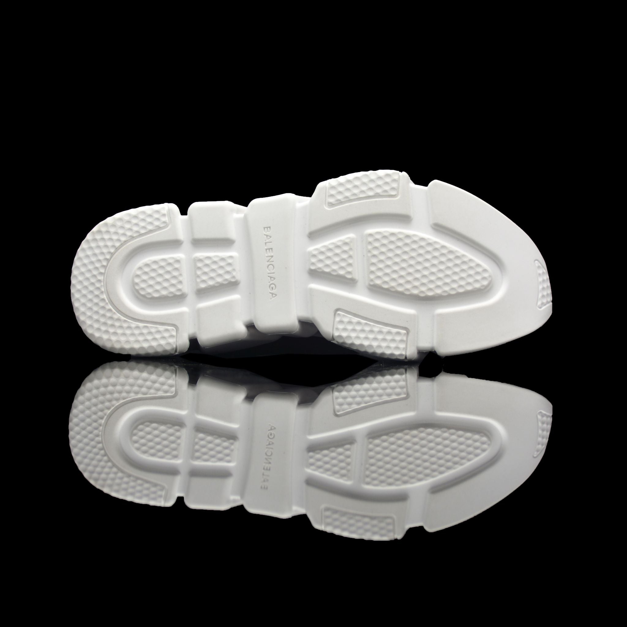 Balenciaga-Speed Knit-Product Code: 483502 W05G0 1000 Colour: Noir - Black White Limited Stock Material: Textile Sock, Rubber Sole Balenciaga Speed Knit Sock Racer Mid sneakers-fabriqe.com