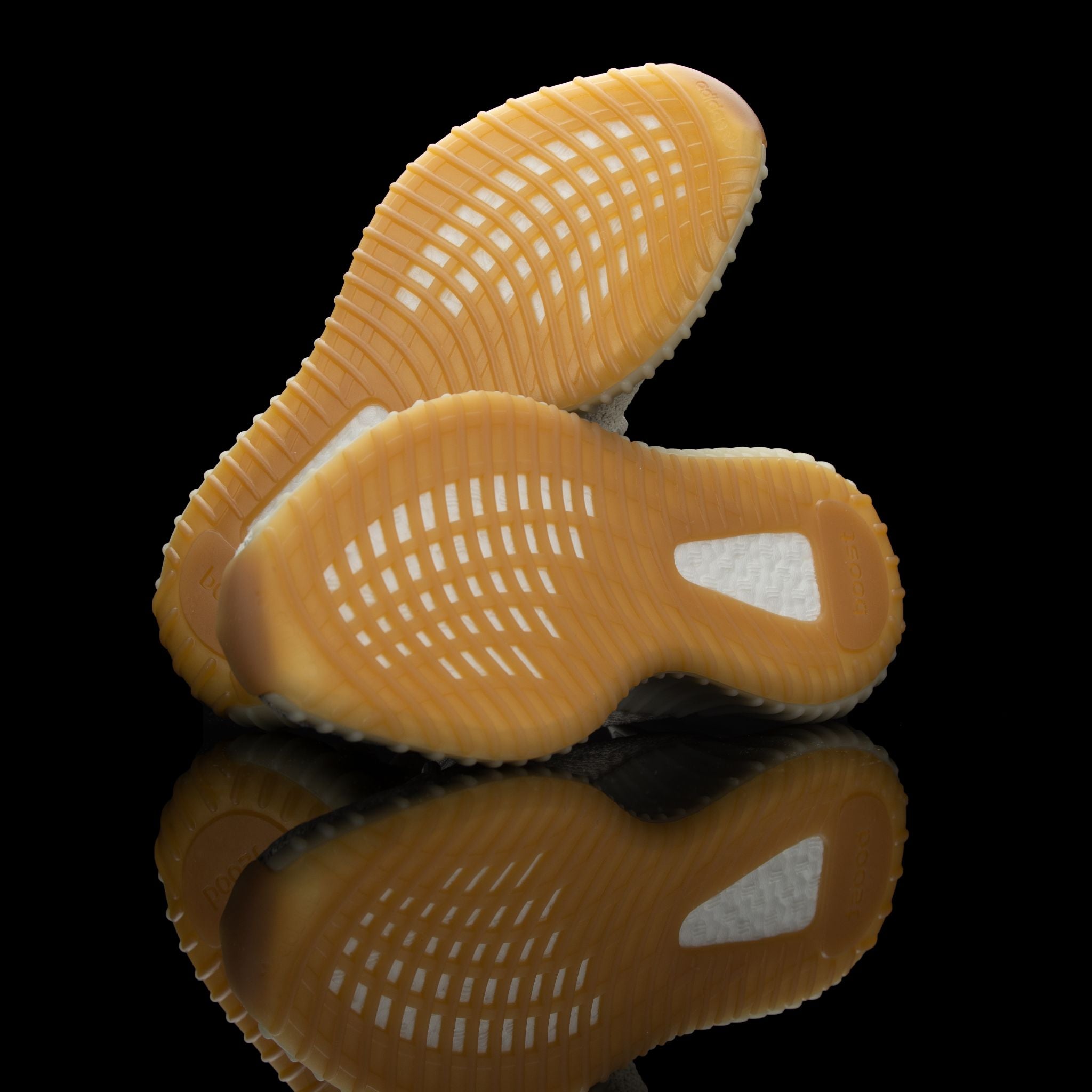 Adidas-Yeezy Boost 350-Product code: F99710 Colour: Sesame/Sesame/Sesame Year of release: 2019-fabriqe.com