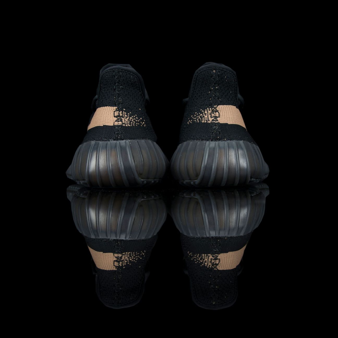 Adidas-Yeezy Boost 350-Product code: BY1605 Colour: Core Black/Copper/Core Black Year of release: 2016-fabriqe.com