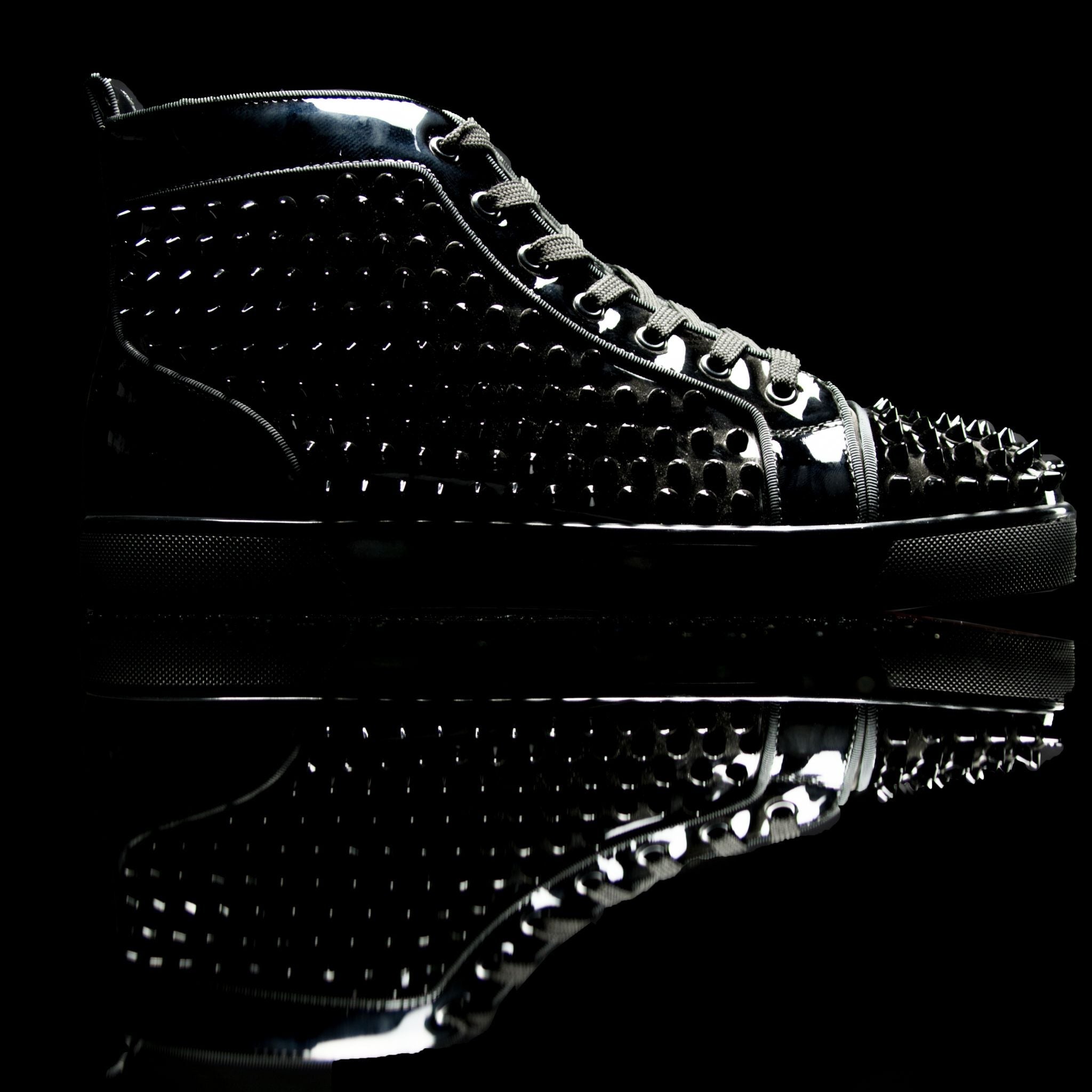 Christian Louboutin-Louis Flat-Colour: Black Patent 2014 Release, Discontinued Material: Leather Patent-fabriqe.com
