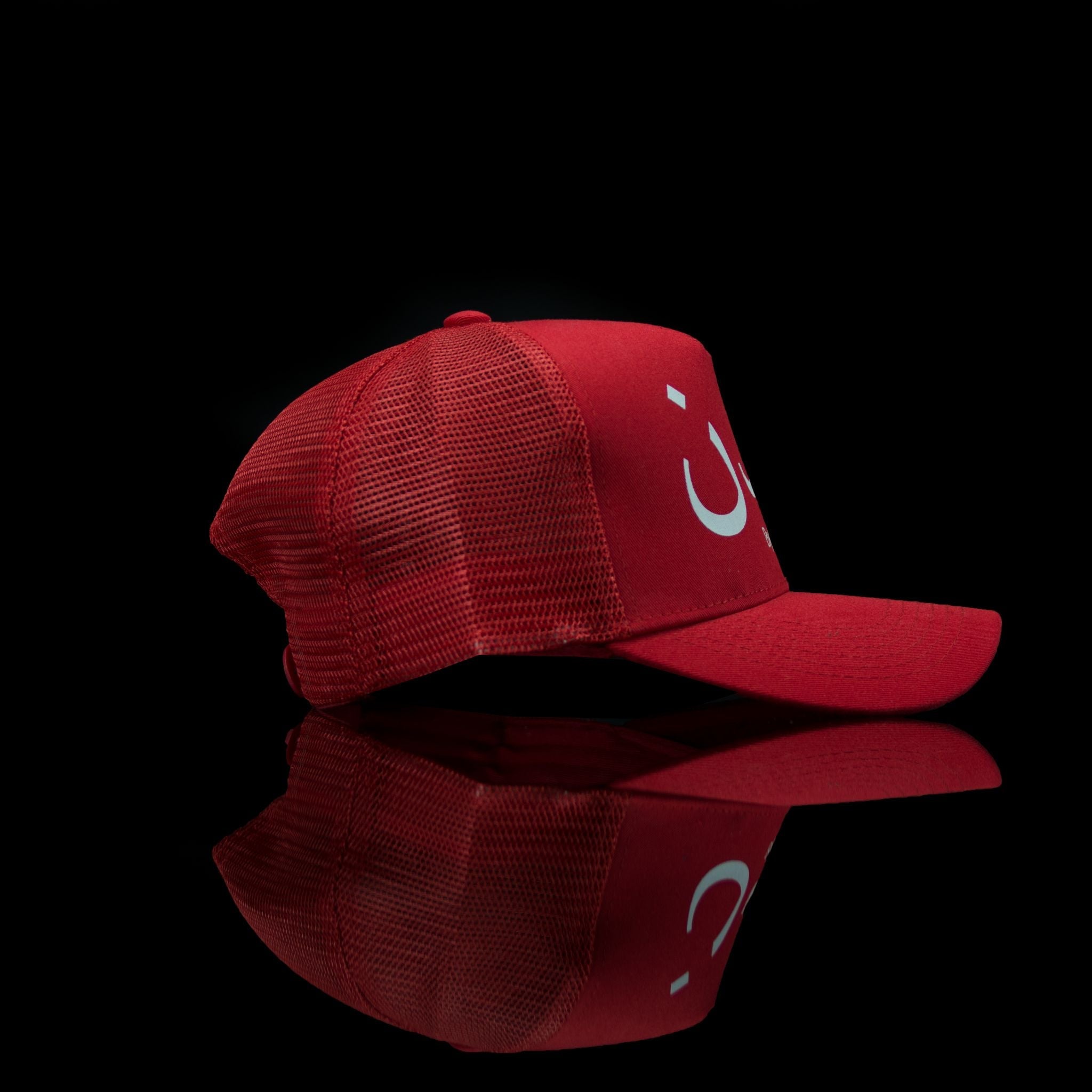 Sultan Est-Cap-London (Arabic) One Size Fits All Red White-fabriqe.com