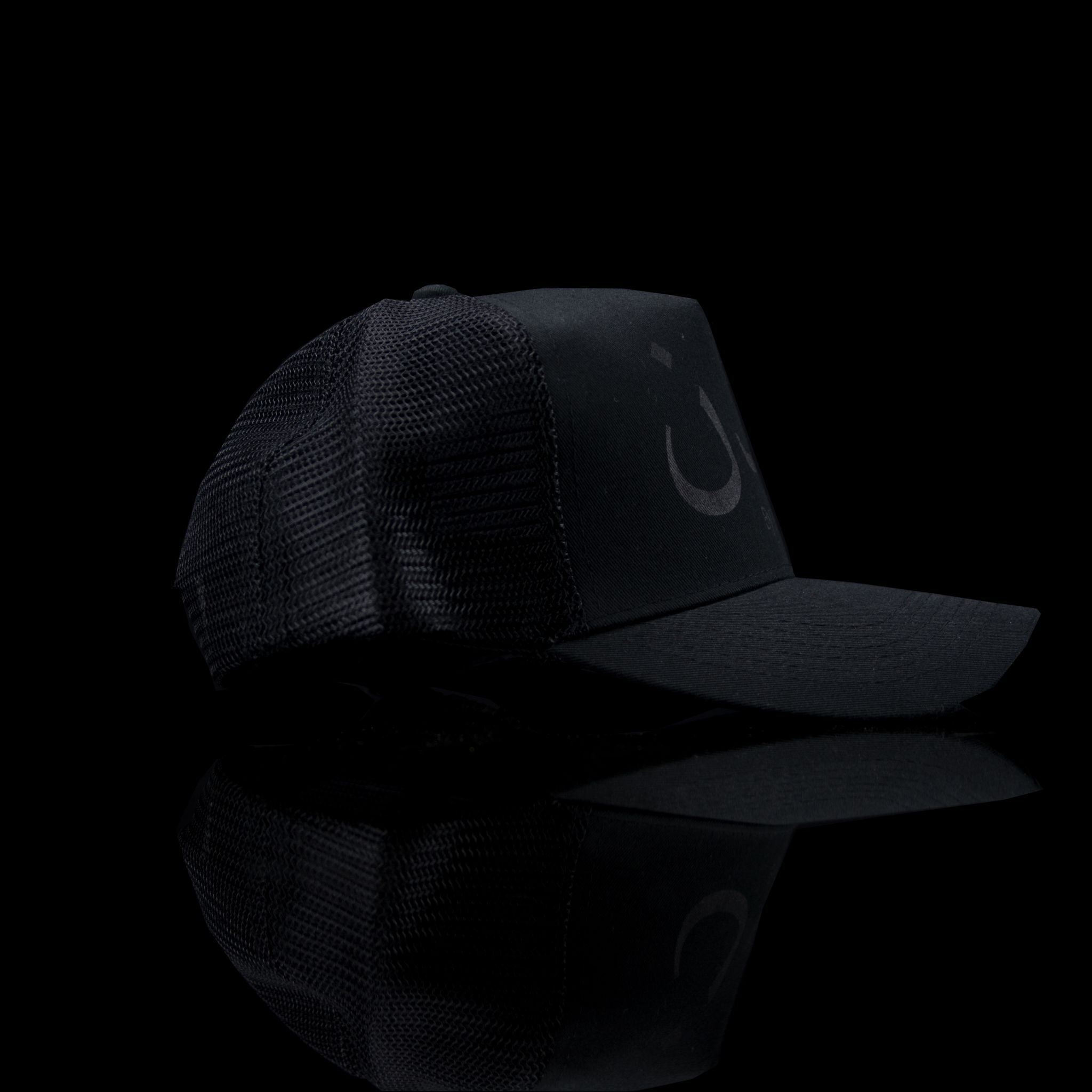 Sultan Est-Cap-London (Arabic) One Size Fits All Black Black-fabriqe.com