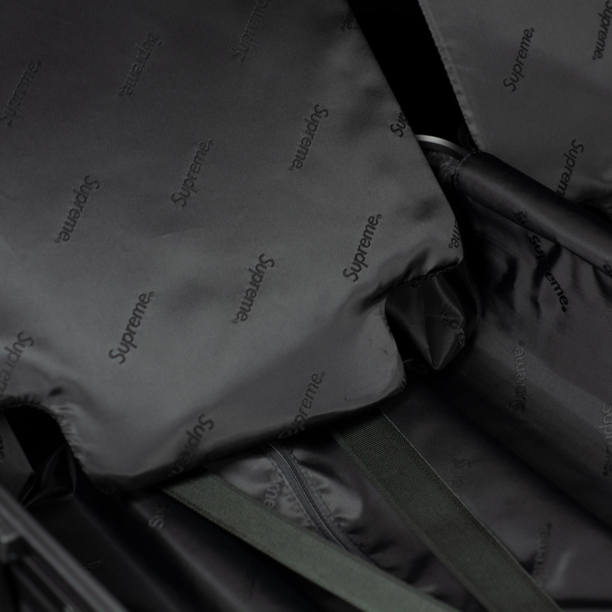 Rimowa-Suitcase-Colour: Black Exclusive-Limited Stock Aluminium/Aluminum, Plastic Handle Supreme X Rimowa Topas brings you the multiwheel suitcase. Designed exclusively for Supreme in aluminium bodies by Rimowa. Also, this suitcase feature TSA combination