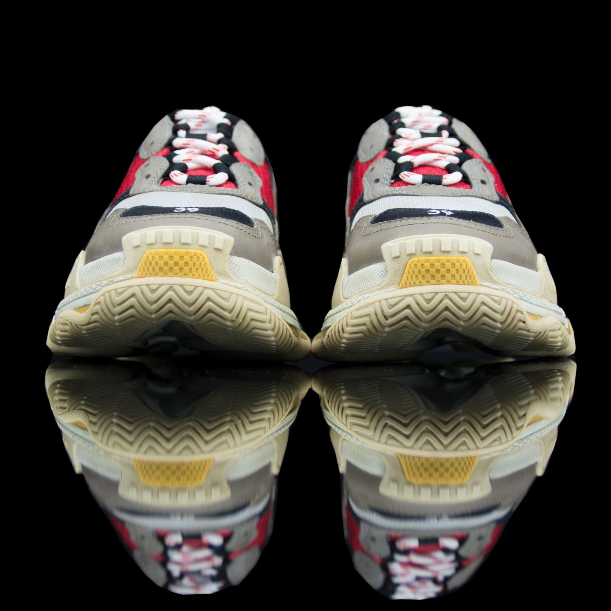 Balenciaga-Triple S-Product Code: 512176 W0901 1000 Colour: Grey, Red, Blue, White – Multi Coloured Limited Stock Material: Nubuck, Mesh, Rubber Sole-fabriqe.com