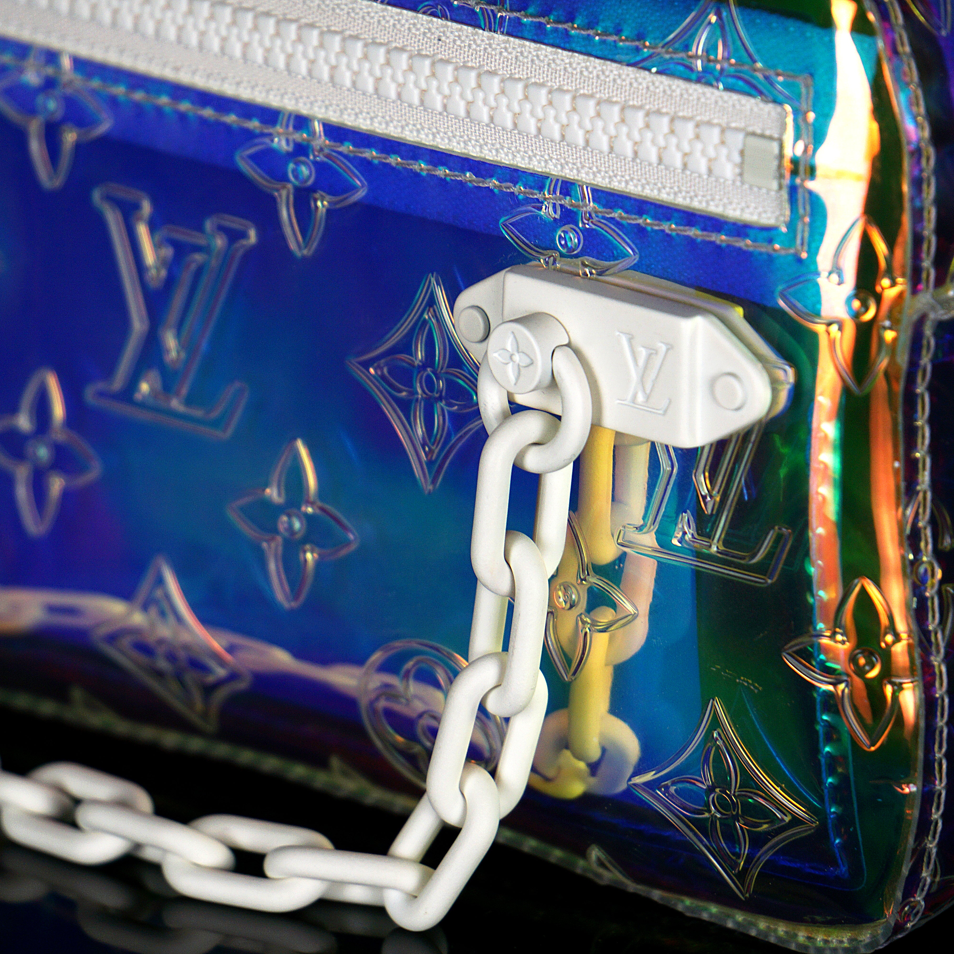 Louis Vuitton Virgil Prism Monogram Hologram Pochette Volga Wristlet Bag  ref.294023 - Joli Closet