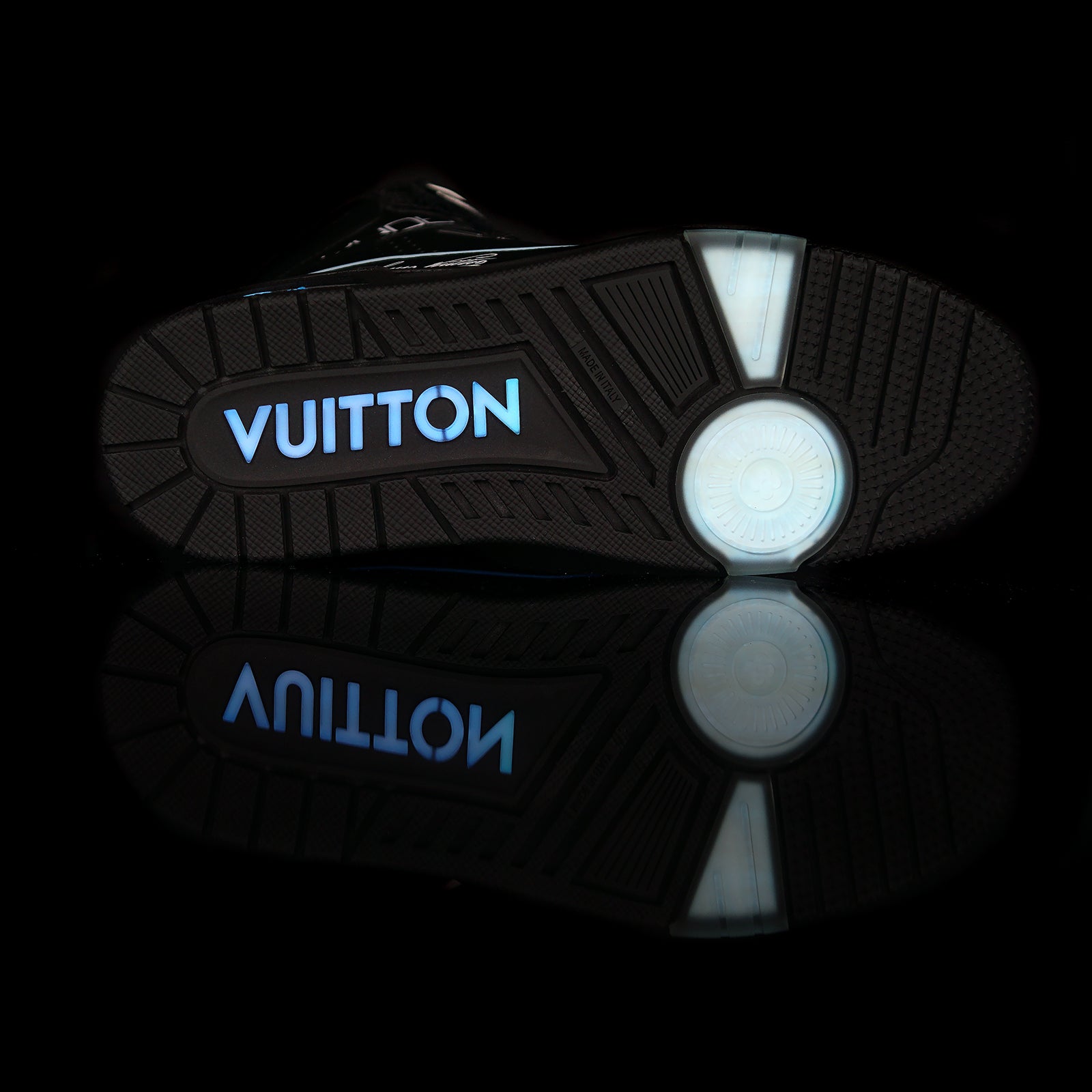 LOUIS VUITTON X408 LED FIBER OPTIC LIGHT UP BLACK SNEAKER SIZE