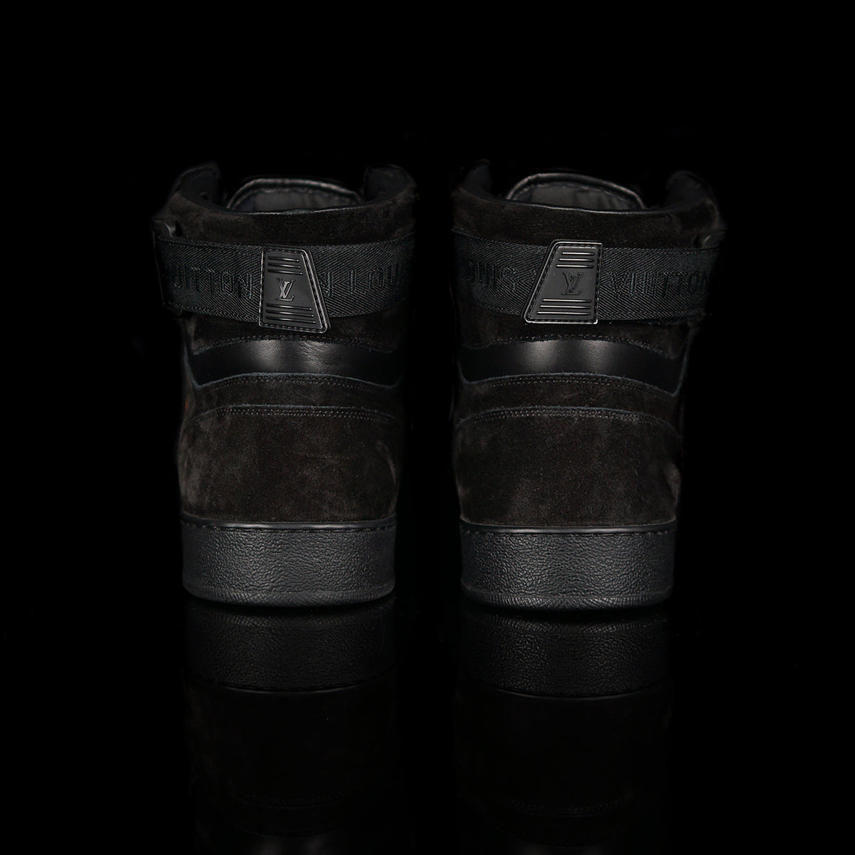 Louis Vuitton Rivoli Sneaker Boot, White, 07.5