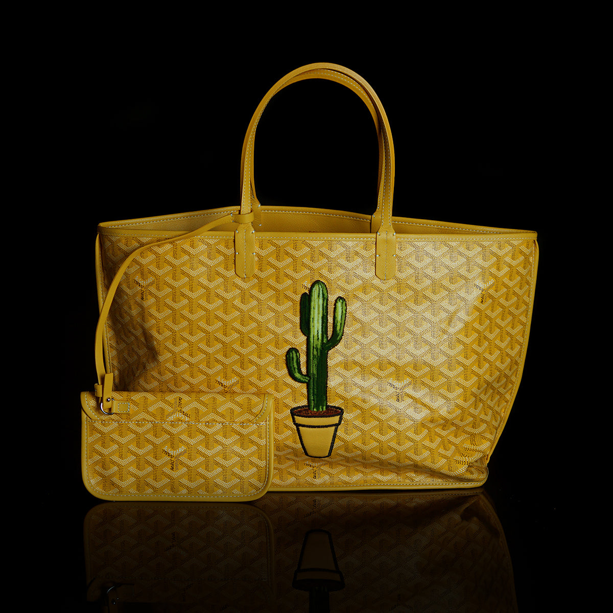 Goyard 2020 Goyardine Cactus Reversible Anjou PM w/ Pouch w/ Tags - Yellow  Totes, Handbags - GOY28473