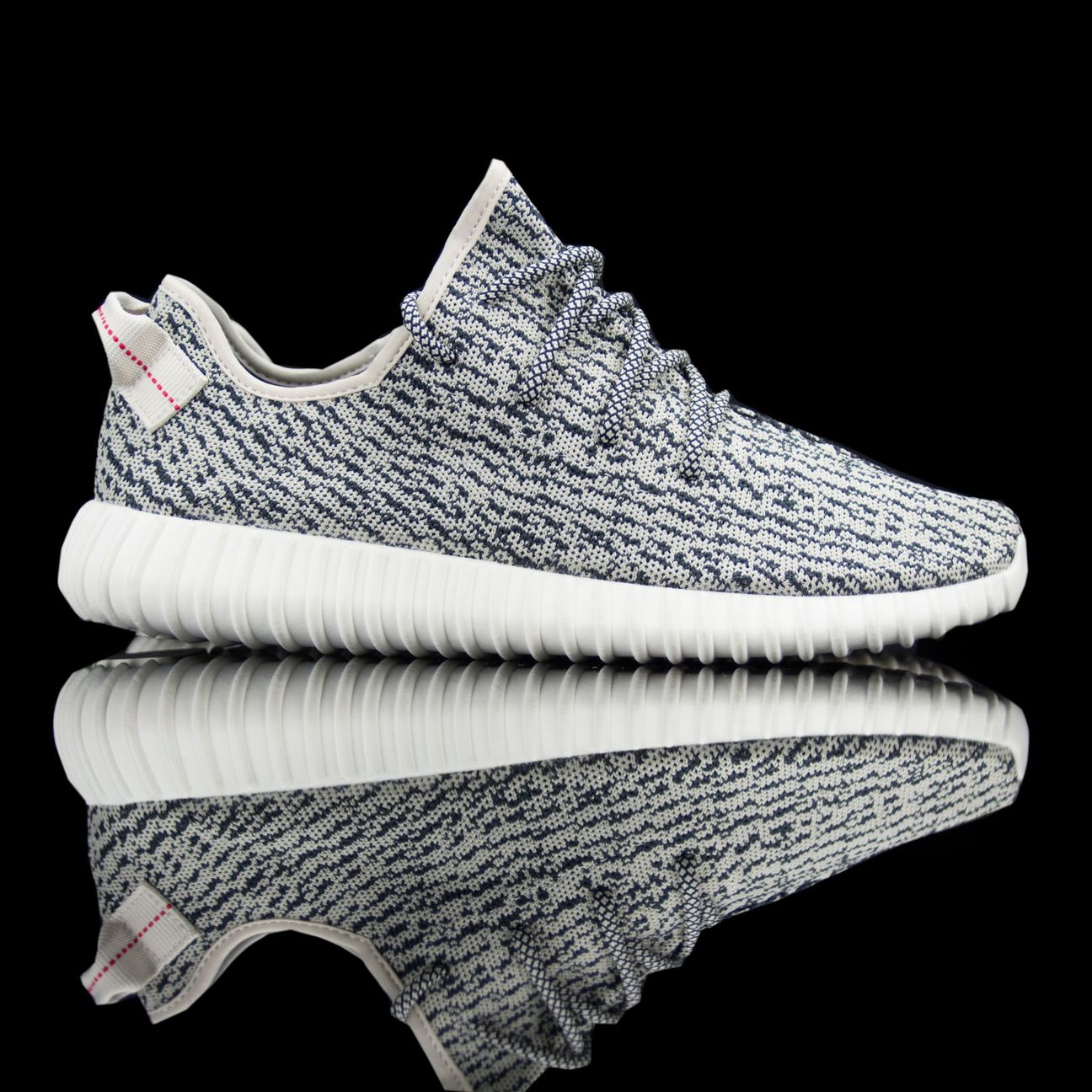 Adidas-Yeezy Boost 350-Product code: AQ4832 Colour: Turtledove/Blue Grey-White Year of release: 2015-fabriqe.com