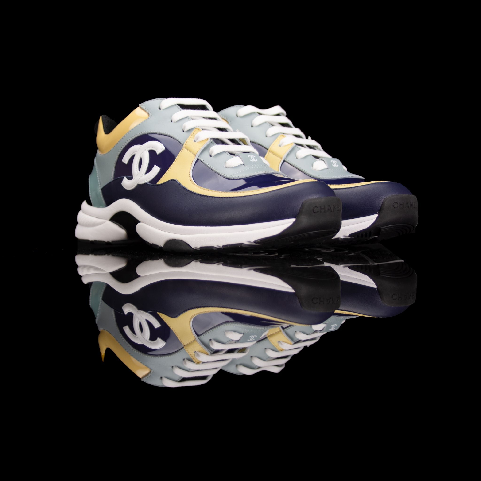 Chanel Interlocking CC Logo Denim Sneakers - Blue Sneakers, Shoes -  CHA899527