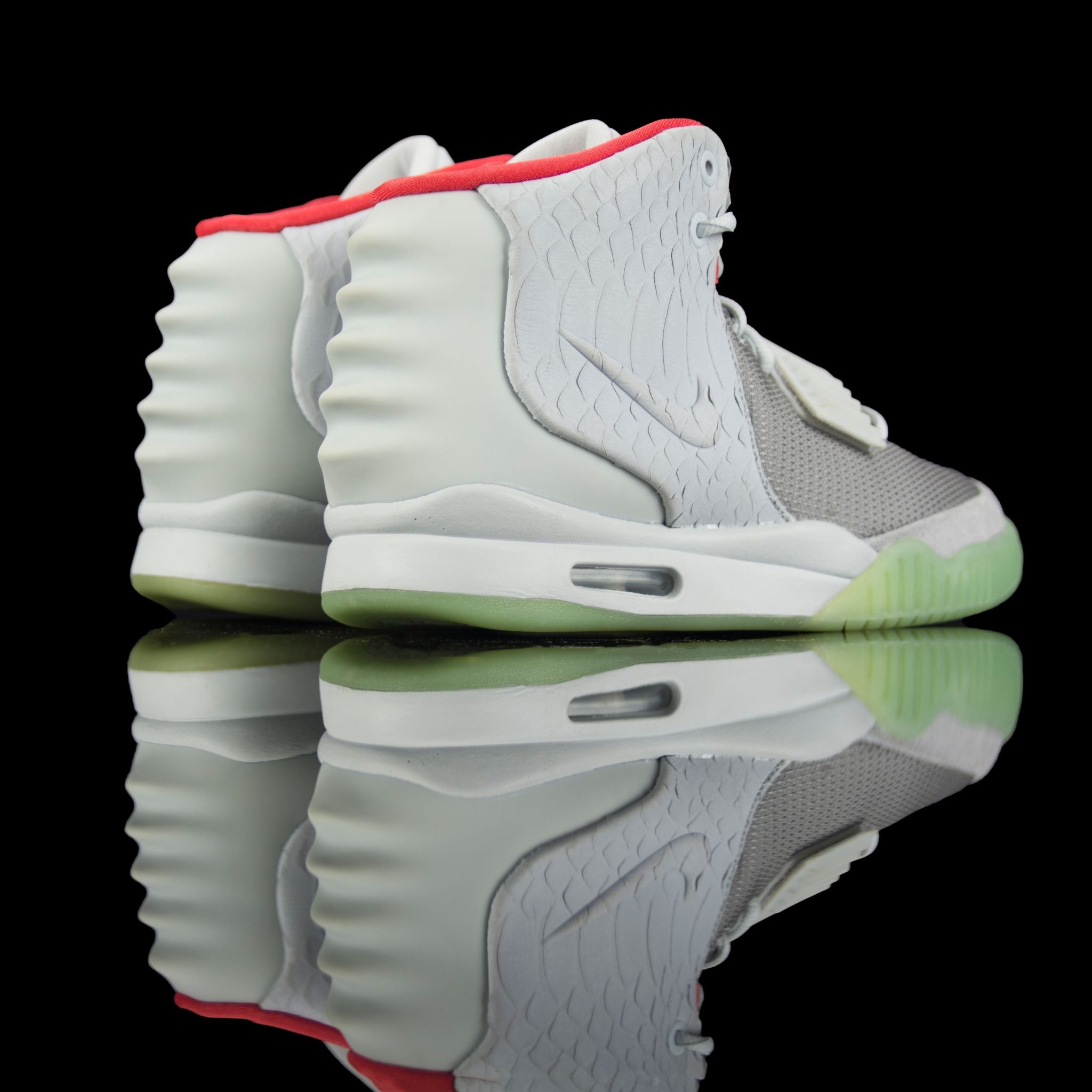 Nike-Air Yeezy 2-Product code: 508214-010 Colour: Year of release:-fabriqe.com