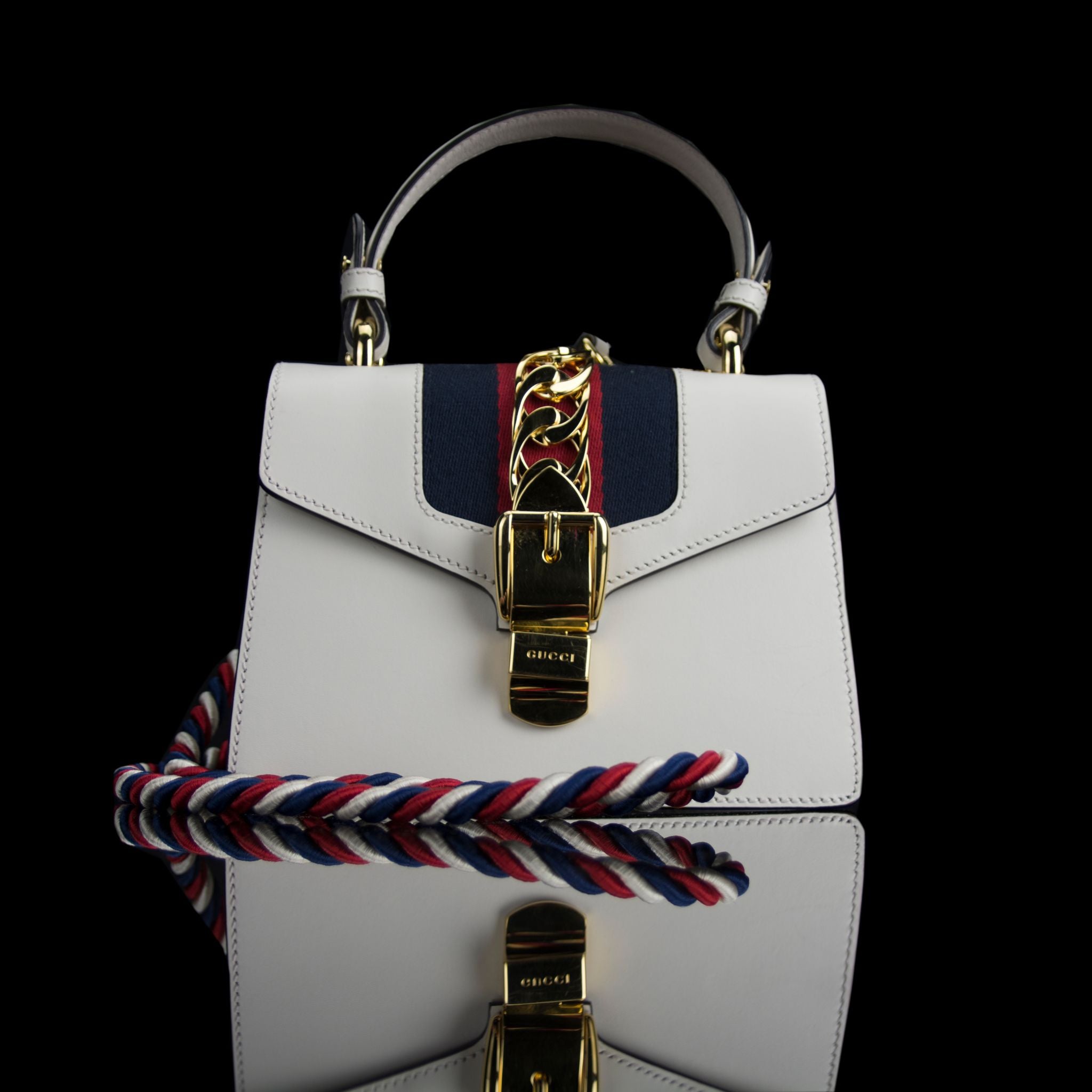 Gucci-Gucci Sylvie Leather Mini Bag-fabriqe.com