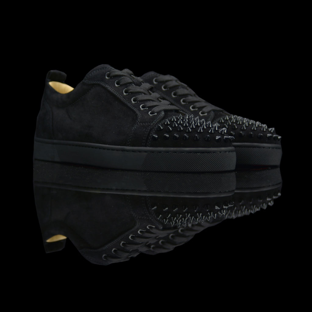 Christian Louboutin-Louis Junior Low Spikes-This Item is Pre-Order Only (3-5 Working Days) Product Code: 1130575 Colour: Black Black 2018 Release Limited Stock Material: Suede Velours, Metal Spikes-fabriqe.com