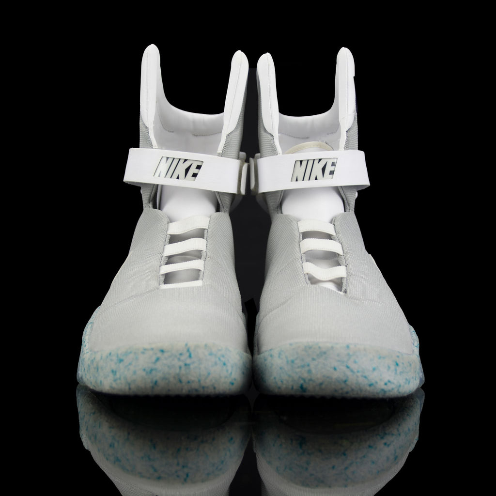 Nike-Air Mag-Pre Order Duration (3-5 Working Days) Product Code: 417744-001 Exclusive Release LED Lighting Release Date: October 2011 The Future is here. Nike Air Mags featured in the movie "Back to the Future II" are an iconic design by Tinker Hatfield. 